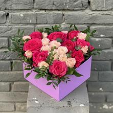 Цветочная композиция из Розы в коробке в Царево