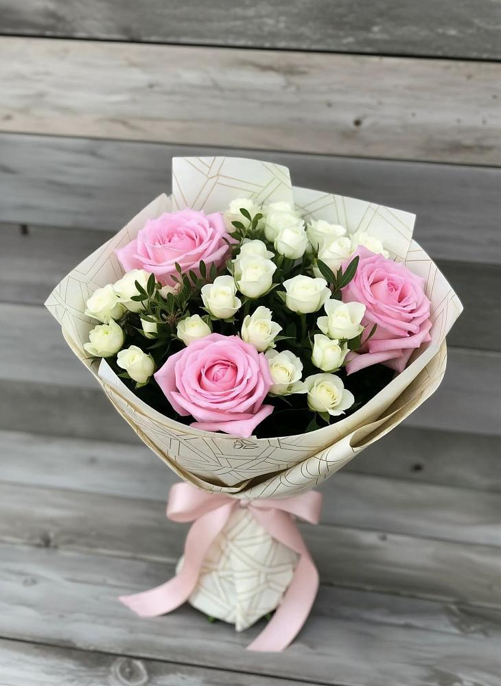 Букет цветов из: Розы в Царево