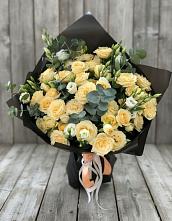 Букет цветов из:  Розы и Лизиантусы #REPLACE_PRED# Царево