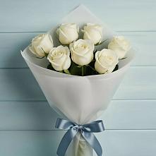 Букет 7 Белых роз Эдлесс Лав в Царево