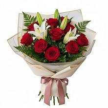 Букет цветов из:  Лилии и Розы в Царево