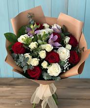Букет цветов из:  Розы и Альстромерии в Царево