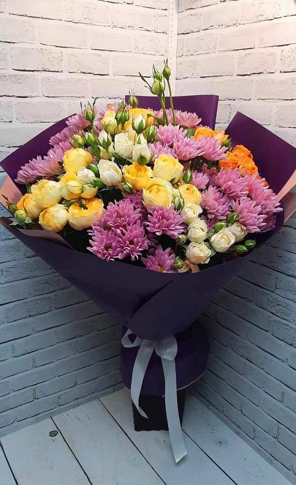 Букет цветов из: Хризантемы и Розы в Царево
