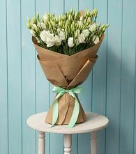 Букет цветов из:  Лизиантусы в Царево