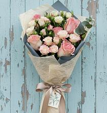 Букет цветов из:  Розы #REPLACE_PRED# Царево