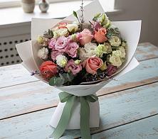 Букет цветов из:  Розы, Лизиантусы и Гвоздики в Царево