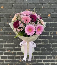 Букет цветов из:  Герберы и Хризантемы в Царево
